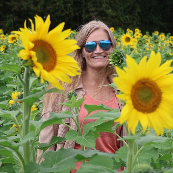 Meet your Posher, Kelly - Picture 11 of 11